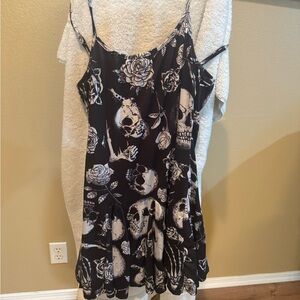 SHEIN Black and Cream Skull Floral Mini Dress